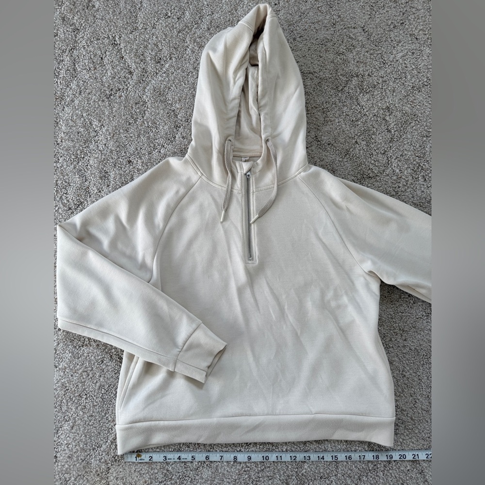 We Wander Cream Half Zip Hoodie Sweatshirt Size Small Soft Neutral Pullover